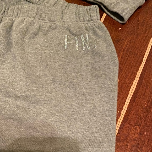 PINK jogging pants with matching PINK hoodie - Picture 12 of 15